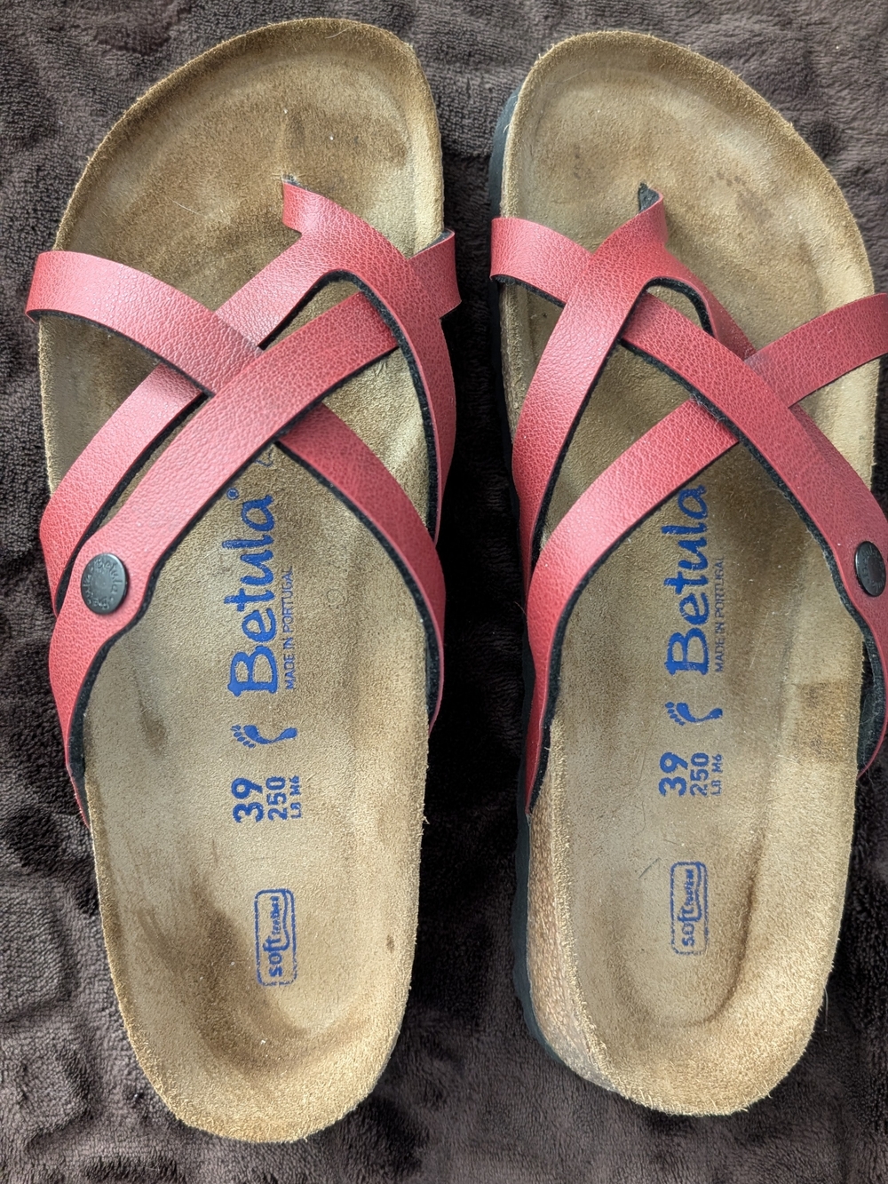 Betula Women's Red Crisscross Footbed Sandals